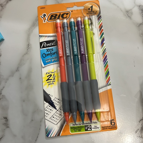 Back to school supplies | post it | notepad | lead pencil | pack of lead - Picture 7 of 7